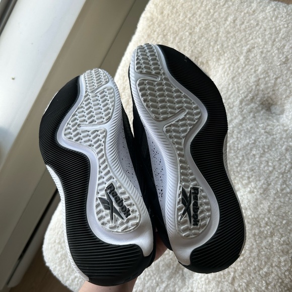 Reebok Training Shoes - Picture 5 of 5